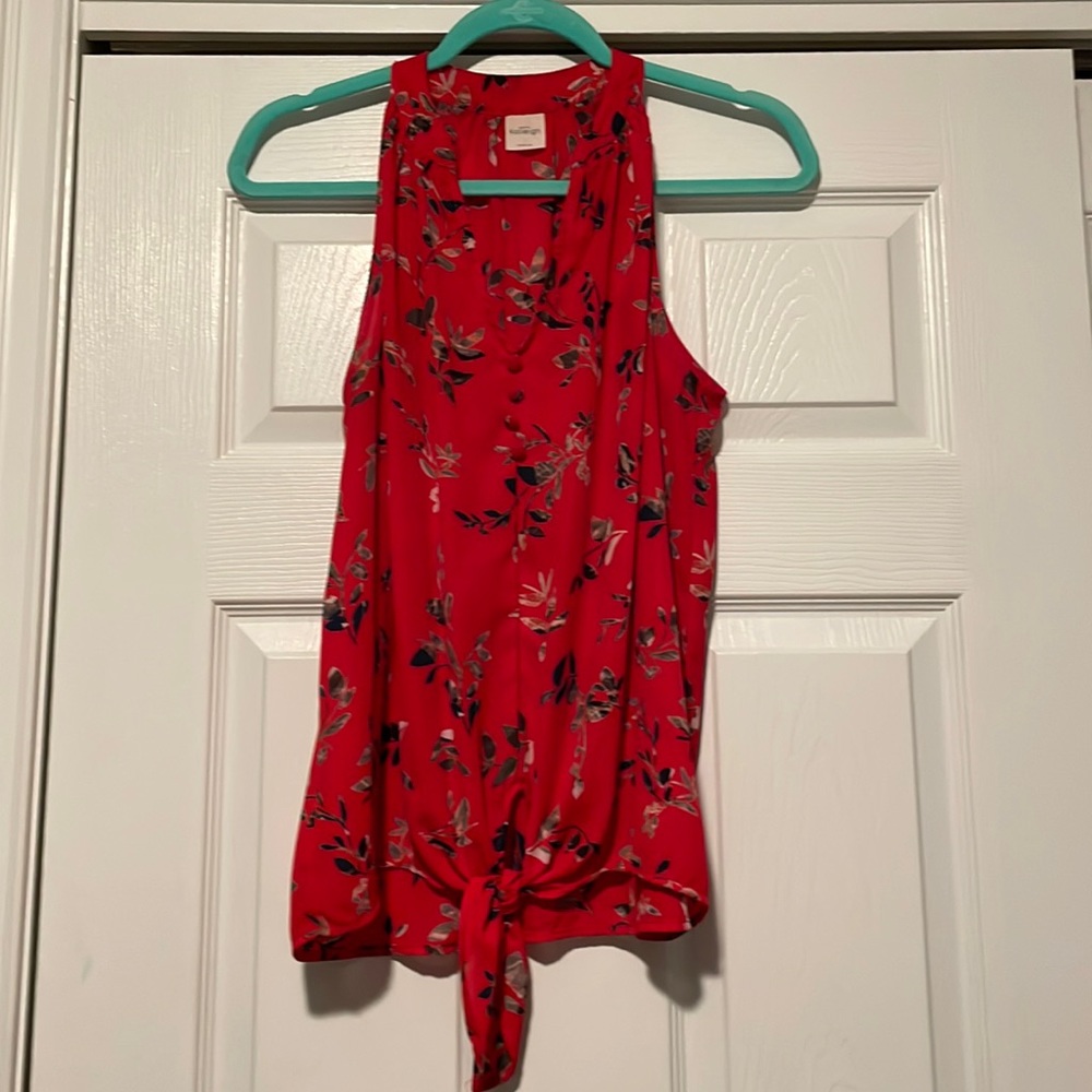 EUC Kaileigh Blouse Sleeveless Red Top Short Size Small Floral